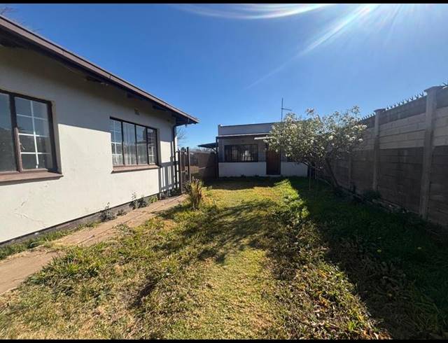 6 BEDROOM HOUSE FOR SALE IN VANDERBIJLPARK CW 6